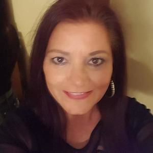 Meet your Posher, Dixie